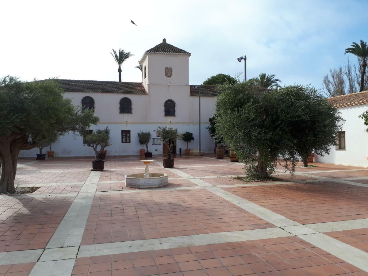 Hacienda Riqueleme Golf Resort Сукіна Екстер'єр фото